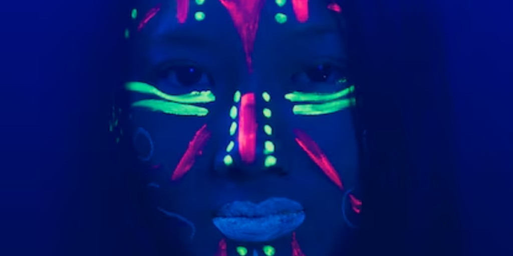 Fluorescent Fashion: How to Glow at a Black Light Party