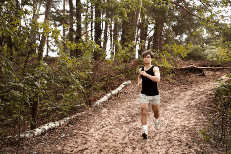 Trail Running: The Surprising Benefits for Body & Mind